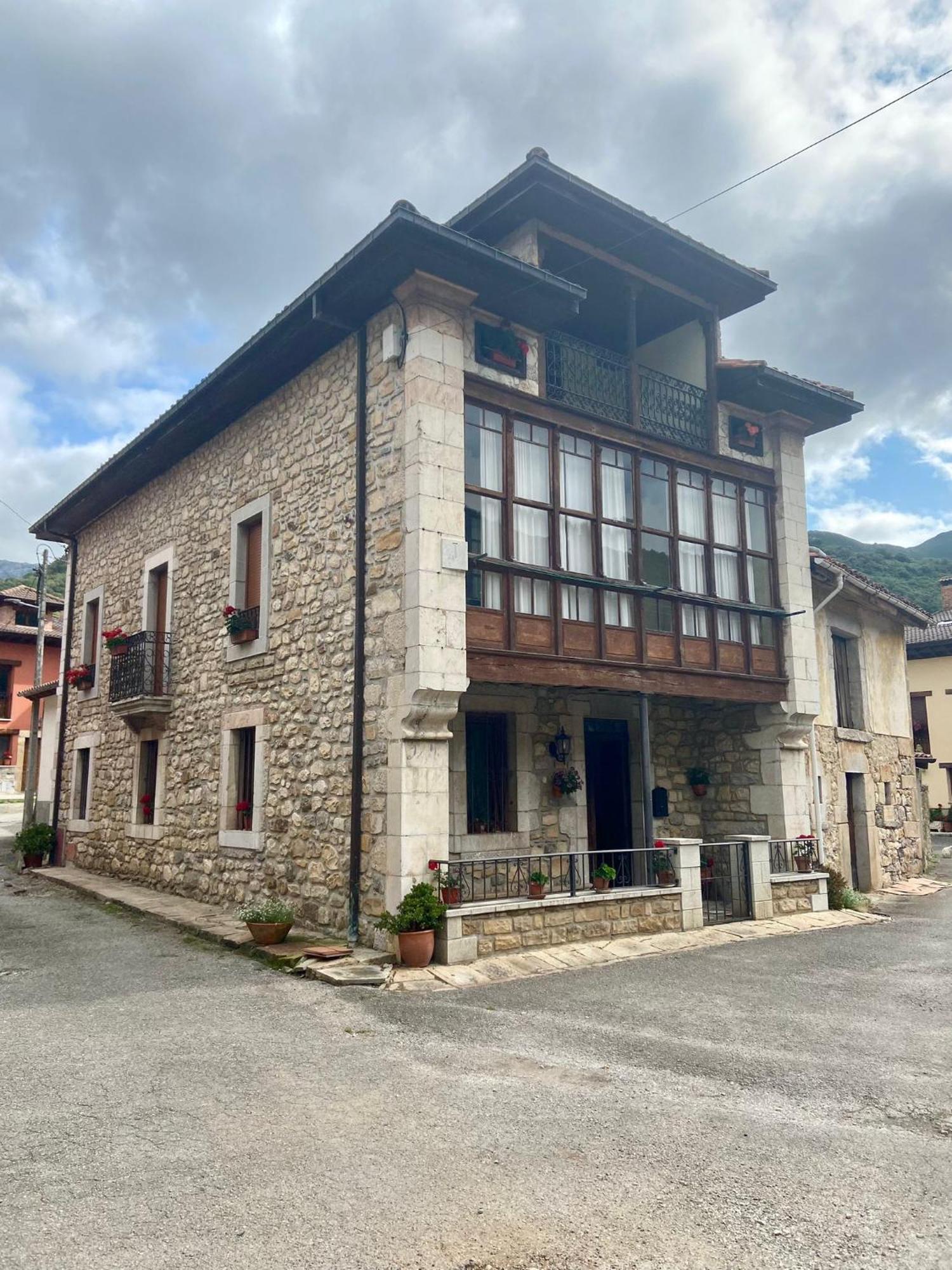 La Casona De Ardines Villa Arenas De Cabrales Eksteriør bilde